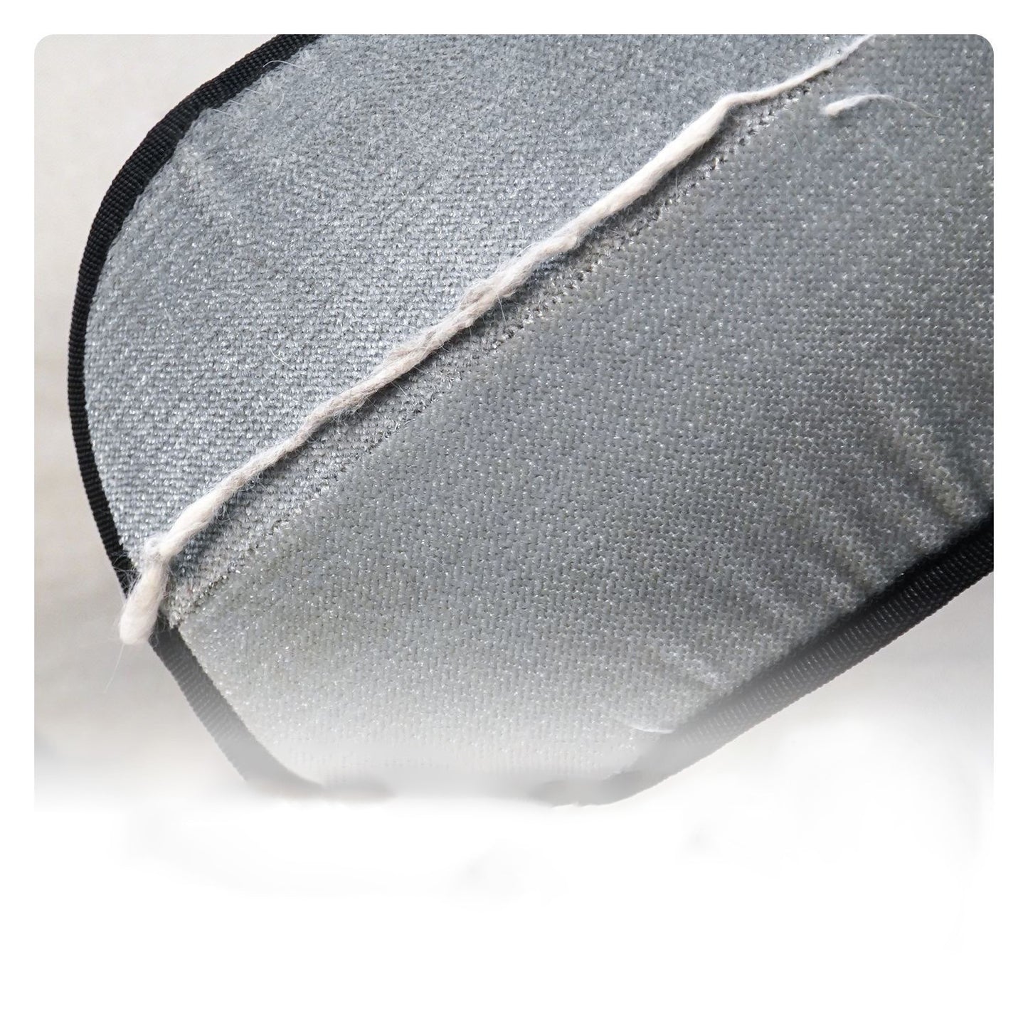 FurEverFindings™Pet Electrostatic Hair Removal Gloves.